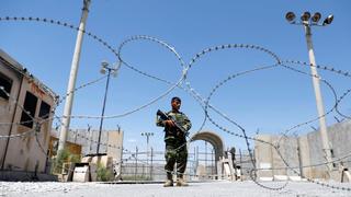 EE.UU. entrega base de Bagram a Afganistán unos 20 años después