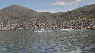 Puno: 400 familias invaden terrenos a orillas del lago Titicaca