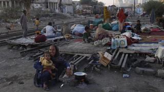 Oxfam: Los 85 más ricos acumulan tanto como la mitad de población mundial