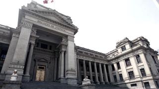 Jueces de Lima rechazan medida cautelar que suspende reajuste salarial