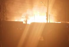 Chosica: Reportan incendio en fábrica de papel