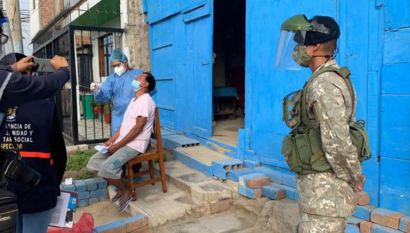 El Mindef sostuvo que este miércoles la Operación Tayta fue ejecutada en 17 distritos de Lima y otras regiones del país. (Foto: Mindef)