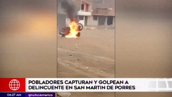 Ladrón en San Martín de Porres fue capturado y agredido por los vecinos de la zona.  (Foto: América TV)