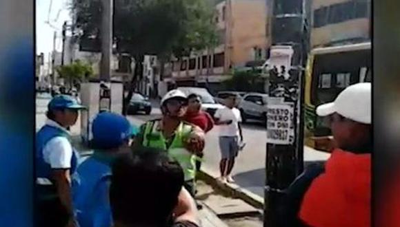 El incidente se produjo en el cruce entre las avenidas Arequipa y Pardo de Zela. (Foto: Captura/América Noticias)