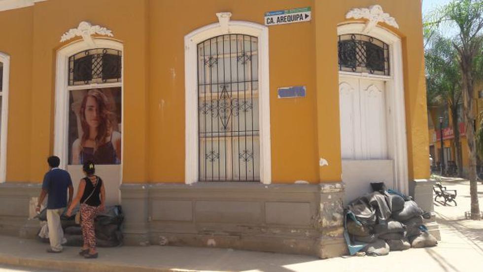 Los negocios en el Centro Histórico de la ciudad de Piura siguen cerrados. (Jorge Merino)
