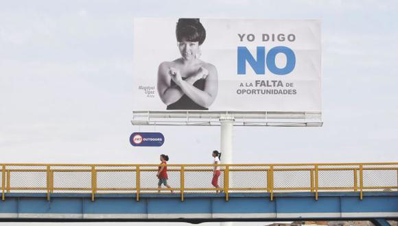 DERROCHE. Publicista brasileño-argentino usa imágenes de conocidas figuras de la farándula local. (Rochi León)