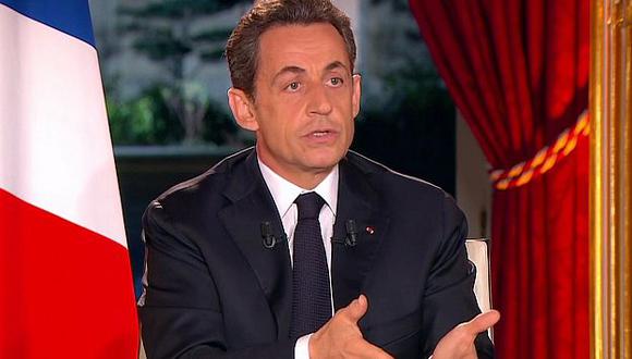 Sarkozy también dijo que se subirá 1.6 puntos el IVA. (Reuters)