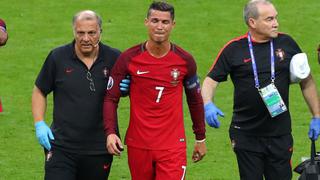 Cristiano Ronaldo salió lesionado entre lágrimas en la final de la Eurocopa 2016 [Fotos y videos]