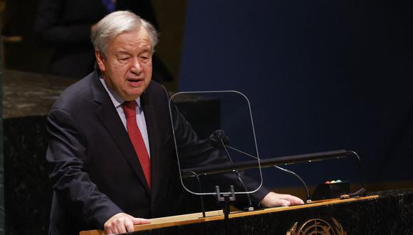 El director de la ONU António Guterres recordó que la OMS había pedido previamente este año que cada país vacunara al 10% de la población antes de finales de septiembre. (Foto: Photo by JOHN ANGELILLO / AFP)