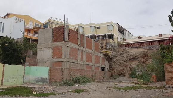 Patrimonio Monumental de Mejía en peligro de desaparecer por construcción de edificios.
(Foto: Miguel Idme)