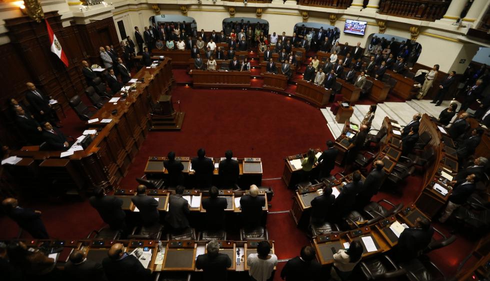 El Pleno del Congreso le dio un ajustado aval al gabinete ministerial que lidera René Cornejo, que logró la confianza de la representación nacional con 66 de los 64 votos que requería. (Mario Zapata)