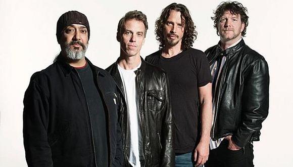 Grupo grunge es liderado por el cantante Chris Cornell, el segundo desde la derecha. (Facebook oficial de Soundgarden).