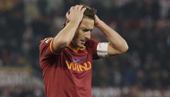 Totti vistió la camiseta de Roma por 24 años. (AP)
