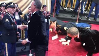 Oscar 2020: Tom Hanks retó a un marine a hacer 20 ‘planchas’ en la alfombra roja