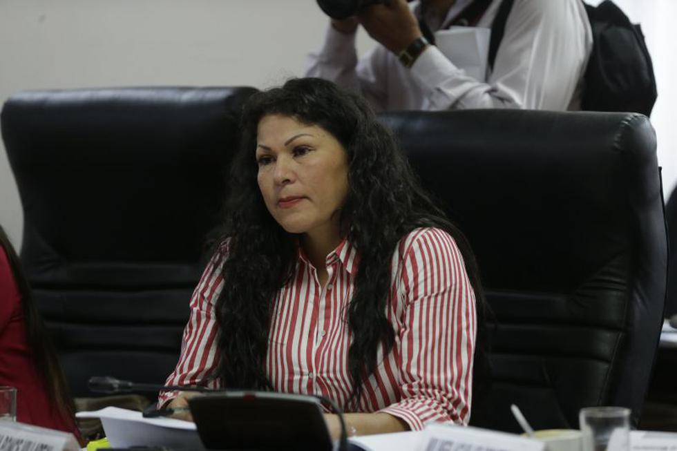 La congresista Yesenia Ponce es indagada en la Comisión de Ética por dos denuncias. (Perú21)
