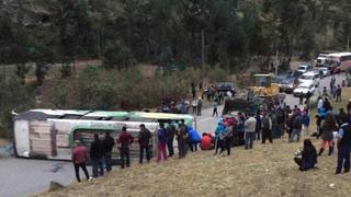 Áncash: Volcadura de ómnibus interprovincial provoca 22 heridos