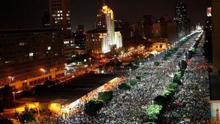 FOTOS: Multitudinarias protestas en Brasil pese a rebaja de pasajes