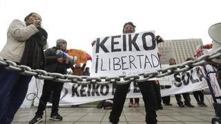 Keiko Fujimori: simpatizantes y detractores se concentran frente a Palacio de Justicia [FOTOS]