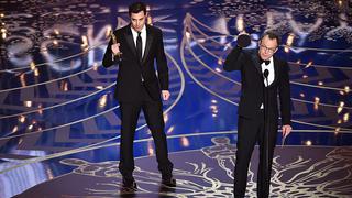 Leonardo DiCaprio ganó su primer Oscar por 'El Renacido' en su quinta nominación [Fotos y video]