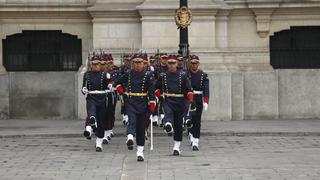 Policía Nacional asumió tradicional cambio de guardia en Palacio de Gobierno [Fotos]