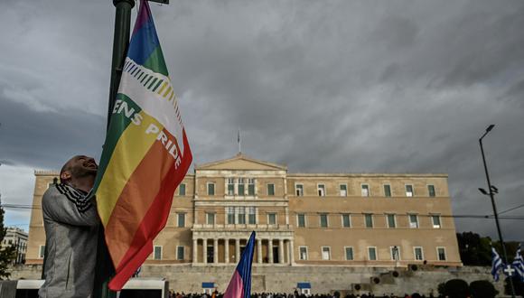 Grecia aprueba el matrimonio homosexual. (Foto: Aris MESSINIS / AFP)