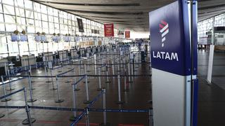 Acciones de Latam se desploman 35% en bolsa chilena tras anuncio de reestructuración