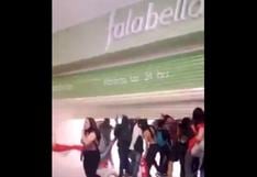 Manifestantes y encapuchados irrumpen en exclusivo centro comercial en Chile [VIDEOS]