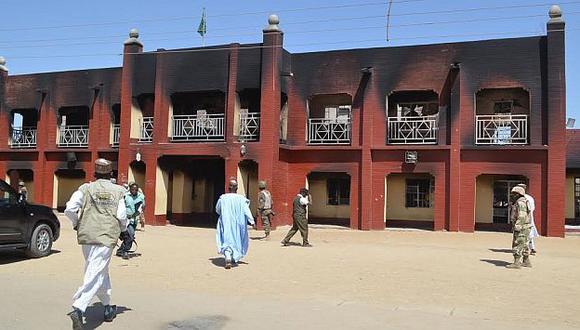 Nigeria: Unas 14 estudiantes secuestradas de colegio lograron escapar. (EFE)
