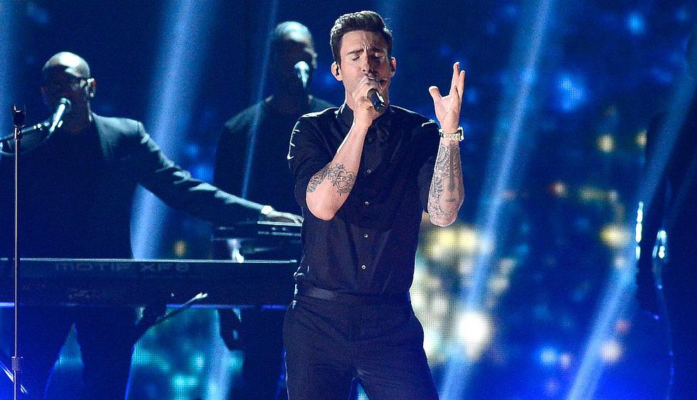 El vocalista y líder de Maroon 5, Adam Levine, respondió a las críticas por su show durante el Super Bowl. (Foto: AFP)