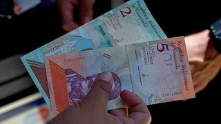 Venezuela devalúa 96% el bolívar con nueva tasa oficial