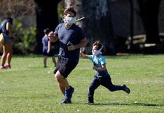Argentina: padres de familia salen con sus hijos a pasear tras medida de prevención por la pandemia del COVID-19 | FOTOS