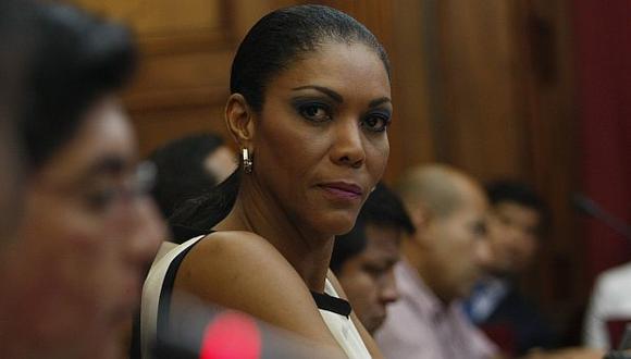 Ética recomendó por unanimidad suspender a Cenaida Uribe. (USI)