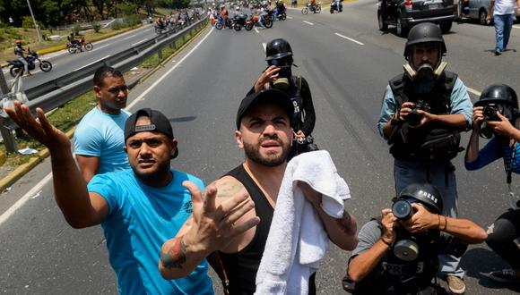 'Nacho', del ex dúo 'Chino & Nacho', dice que no volverá a Venezuela porque será "otro preso más". (AFP)