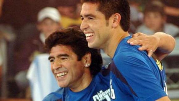 Juan Román Riquelme restó importancia al respaldo de Diego Maradona a Carlos Tévez. (TyC Sports)
