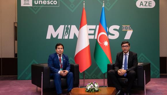 El presidente del IPD, Guido Flores Marchan, se reunió con el ministro de Deportes de Azerbaiyán, Farid Gayibov.