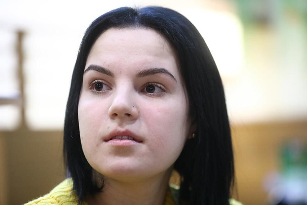 Indignación y conmoción en Rusia por Margarita Gracheva (26), una mujer a quien su marido, Dmitry Grachev, le cortó las dos manos con un hacha. (Getty)