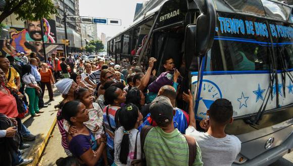 Un corte de energía azotó grandes áreas de Venezuela desde el lunes, dos semanas después del apagón masivo del 7 de marzo que paralizó al país por un semana. (Foto: AFP)