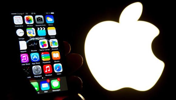 ¿Qué novedades traerá la compañía de 'la manzana' tras haber activado su cuenta en Twitter? (AFP)