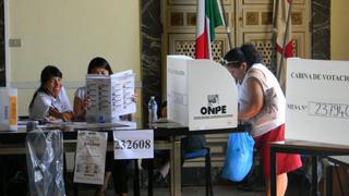 Renovación Popular propone que peruanos en el exterior tengan 6 congresistas y voto postal