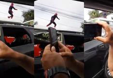 'Spider-Man' aparece saltando carros en la avenida La Marina en Lima, Perú [VIDEO]