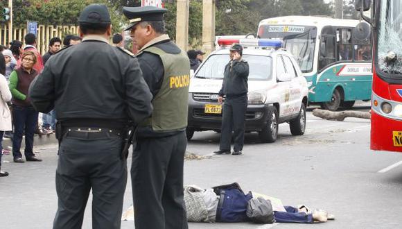 Policía Nacional trasladó los cadáveres a la Morgue de Asia. (Imagen referencial/Archivo)