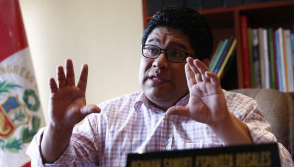 Rennán Espinoza: &quot;Carmen Omonte le hizo daño a nuestra candidatura&quot;. (Perú21)