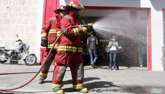 ¿Cómo apoyarías a los bomberos en Lima? (USI)