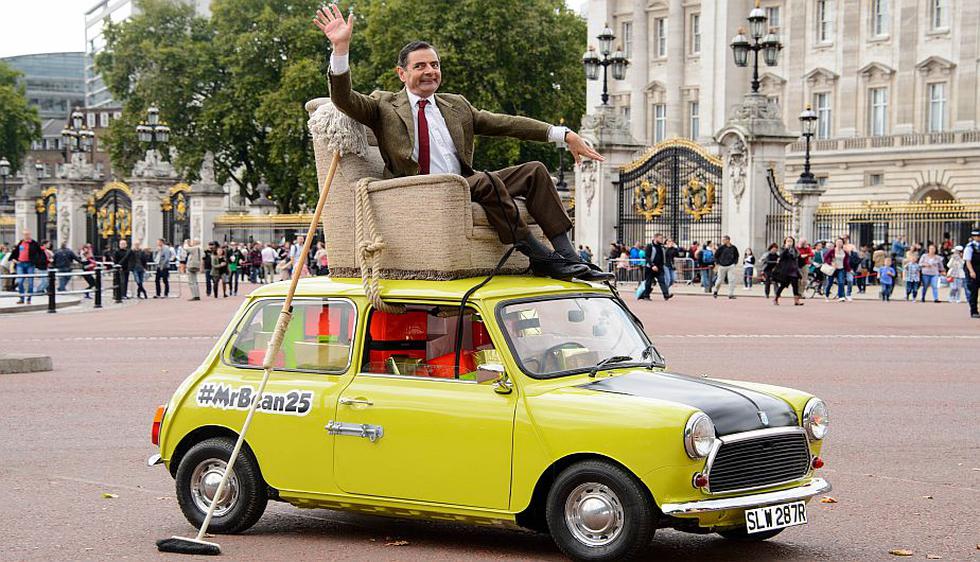 Mr. Bean celebró sus 25 años de carrera afuera del Palacio de Buckingham. (AP)