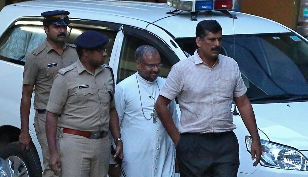 India: Arrestan a obispo católico por violar a una monja durante dos años consecutivos. (REUTERS)