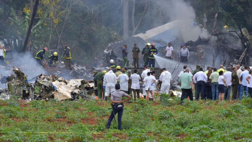 Avión trasladaba a 113 personas (104 pasajeros y 9 tripulantes) y colapsó en las inmediaciones del aeropuerto de La Habana. (Getty)