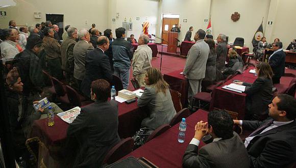 Polémico fallo. La decisión de la Suprema sobre matanzas desata controversia y rechazo. (Perú21)