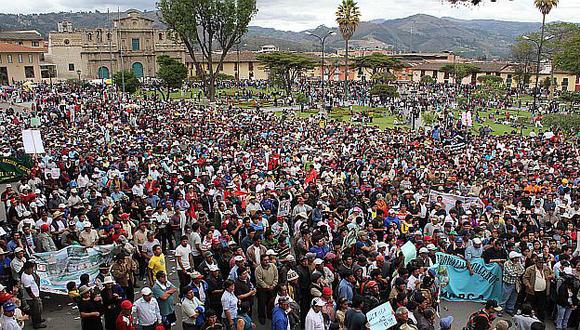 La población cajamarquina lleva protestando seis días. (Fabiola Valle)
