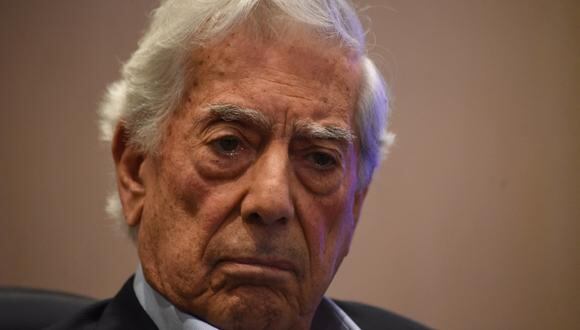 Mario Vargas Llosa se encuentra bien y aislado en su casa de Madrid. (Foto:  ORLANDO ESTRADA / AFP)