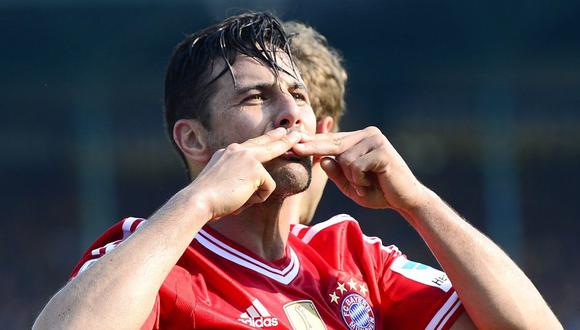 Claudio Pizarro puede volver a Bayern Munich después del retiro. (Foto: AFP)